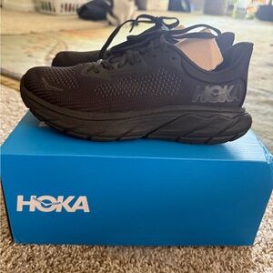 Hoka women’s shoes